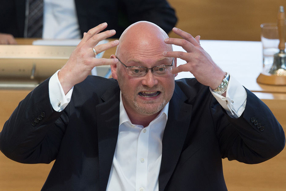 Keiner stellte mehr Anfragen als er: Enrico Stange (49, Linke). Es sei das zentrale Kontrollinstrument.