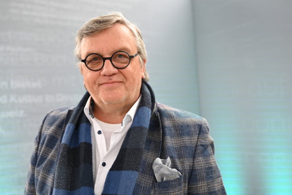 Nach einem Missverständnis hat Hape Kerkeling nun klargestellt, was er von Sarah Engels beim ESC wirklich hält.