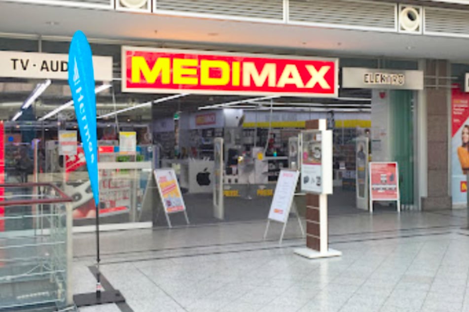 MEDIMAX Berlin-Köpenick auf der Bahnhofstraße 33-38.