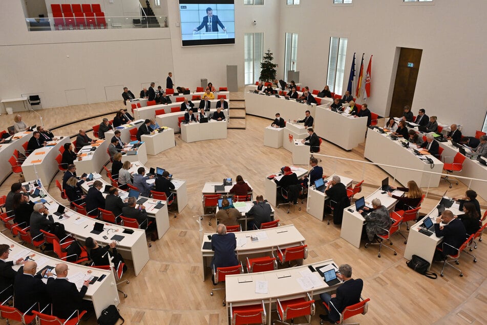 Im Brandenburger Landtag wird debattiert.