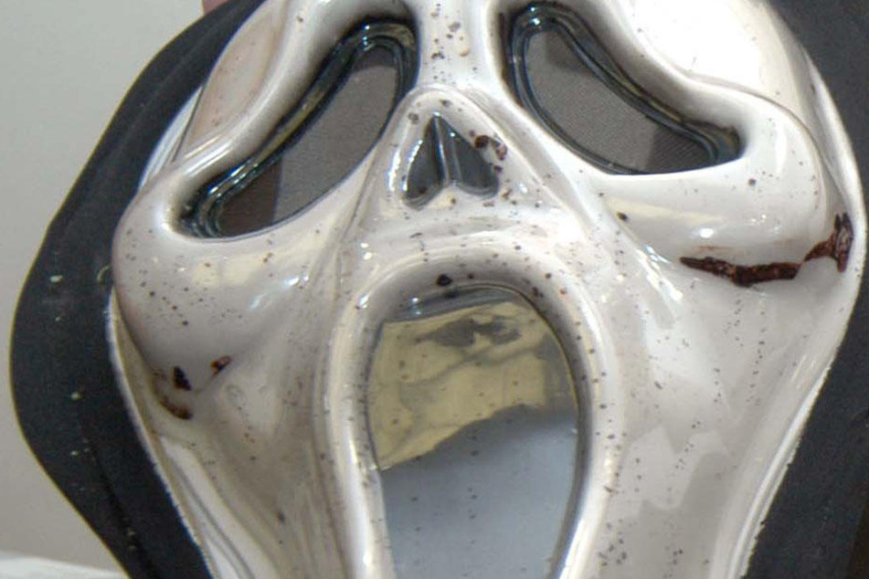 Die Maske in Anlehnung an Edvard Munch "Der Schrei" wurde durch den Horrorfilm "Scream" weltweit berühmt. (Symbolbild)