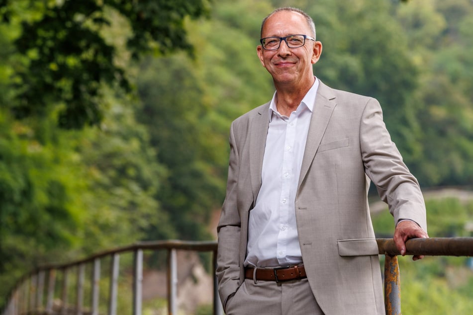 AfD-Chef Jörg Urban zeigt private Seite: Darum hat er eine besondere Beziehung zum Sachsen-Wein