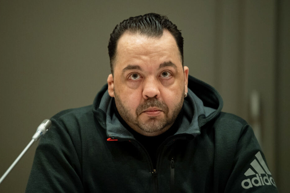 Niels Högel (55) steht wegen 100-fachen Mordes vor Gericht.