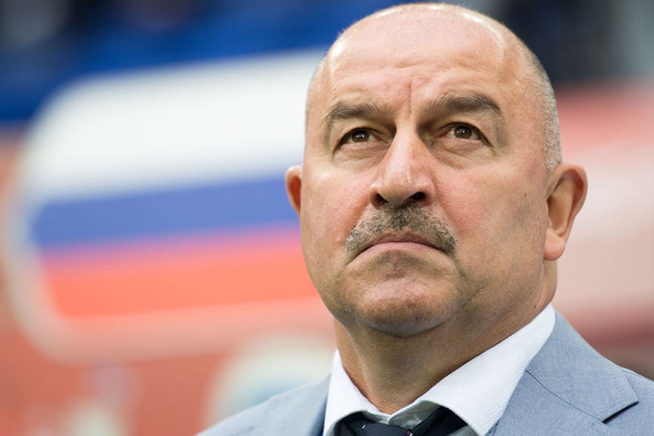 Der russische Torwart coacht nun die "Sbornaja".