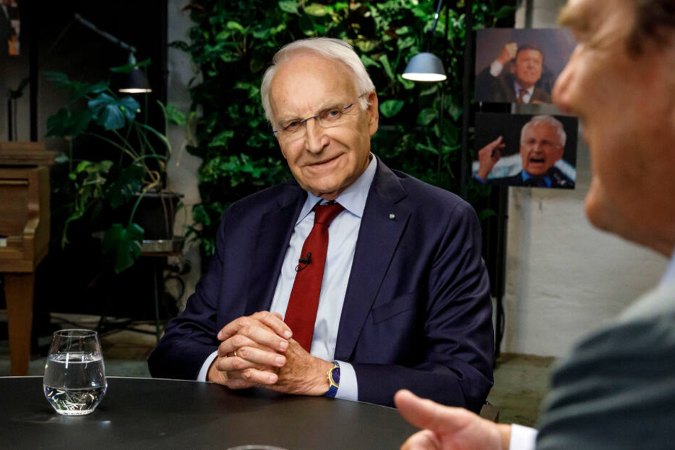 Edmund Stoiber verlor 2002 den Kampf um das Bundeskanzler-Amt nur äußerst knapp gegen Gerhard Schröder.
