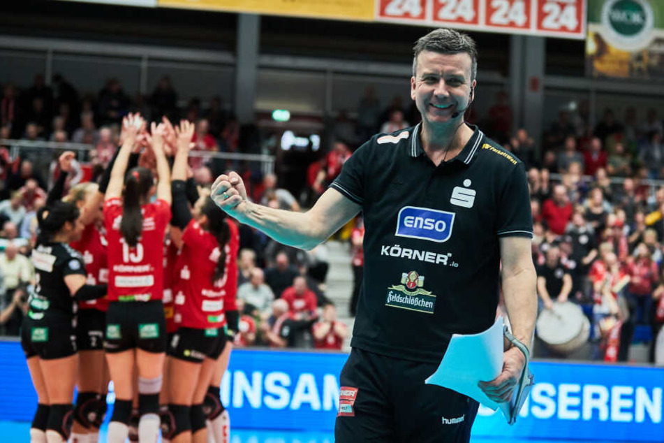 Alexander Waibl kann aufatmen: Dieses Mal kein Hammerlos im DVV-Pokal.