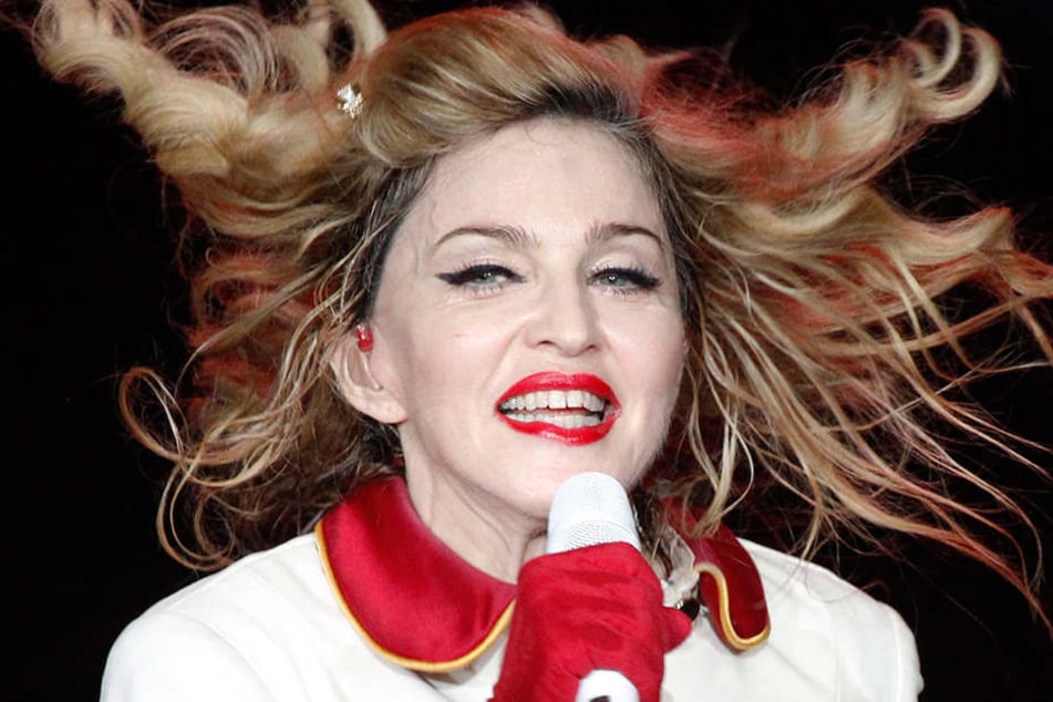Madonna beim Auftritt im Rahmen der "MDNA"-Tour am 7. August 2012 in Moskau.