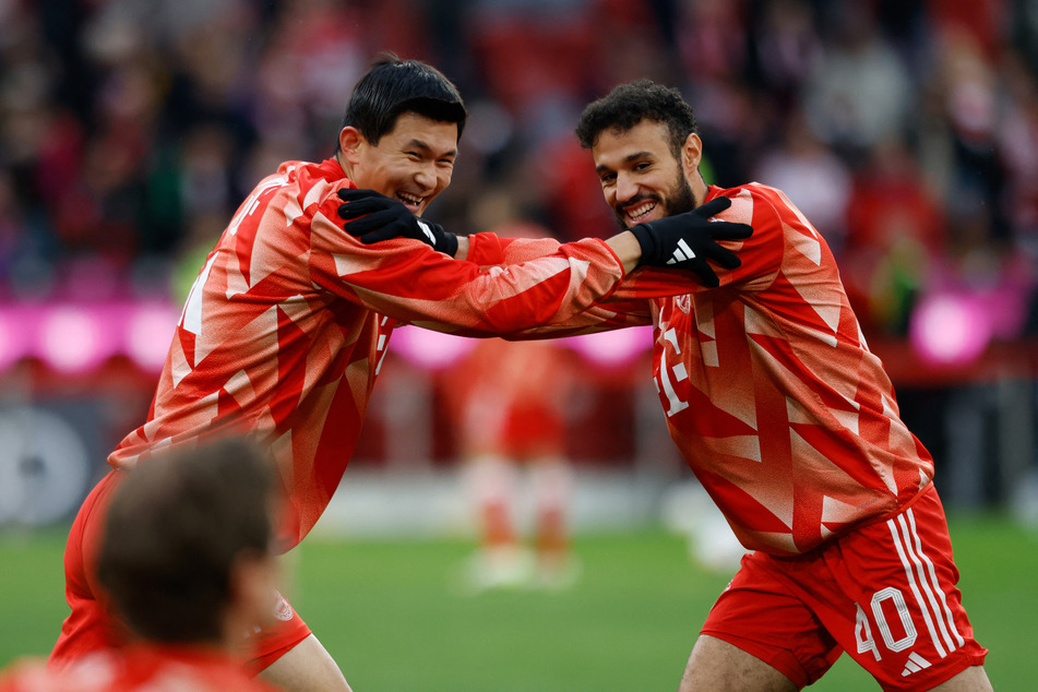Min-jae Kim (27, l.) und Noussair Mazraoui (26) werden dem FC Bayern München mehrere Wochen fehlen.