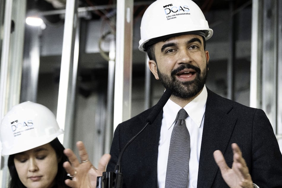 Mamdani announces new child care program and undergrad scholarships for NYC workers