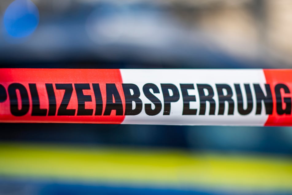 Köln: Schüsse auf Haus in Köln: Zehnjähriges Kind schlief in Wohnung - Mordkommission im Einsatz