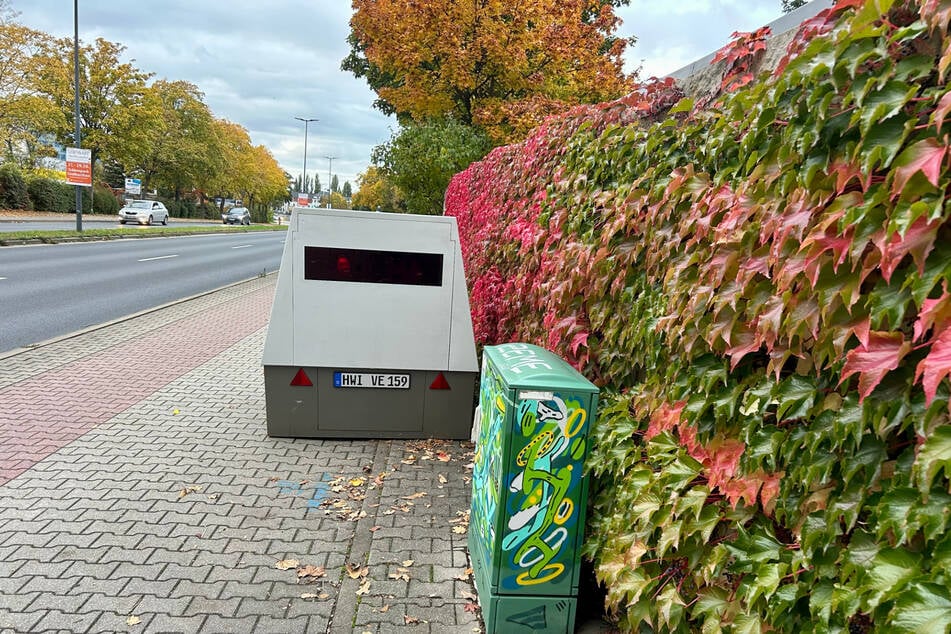Der Superblitzer befindet sich in stadteinwärtiger Richtung.