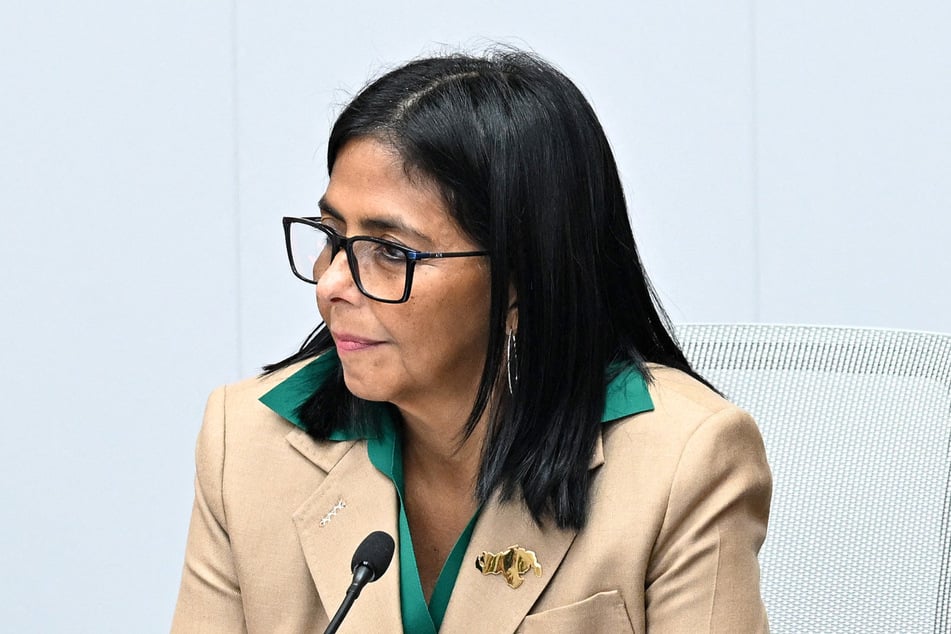 The US has lifted sanctions against Venezuelan interim President Delcy Rodriguez.