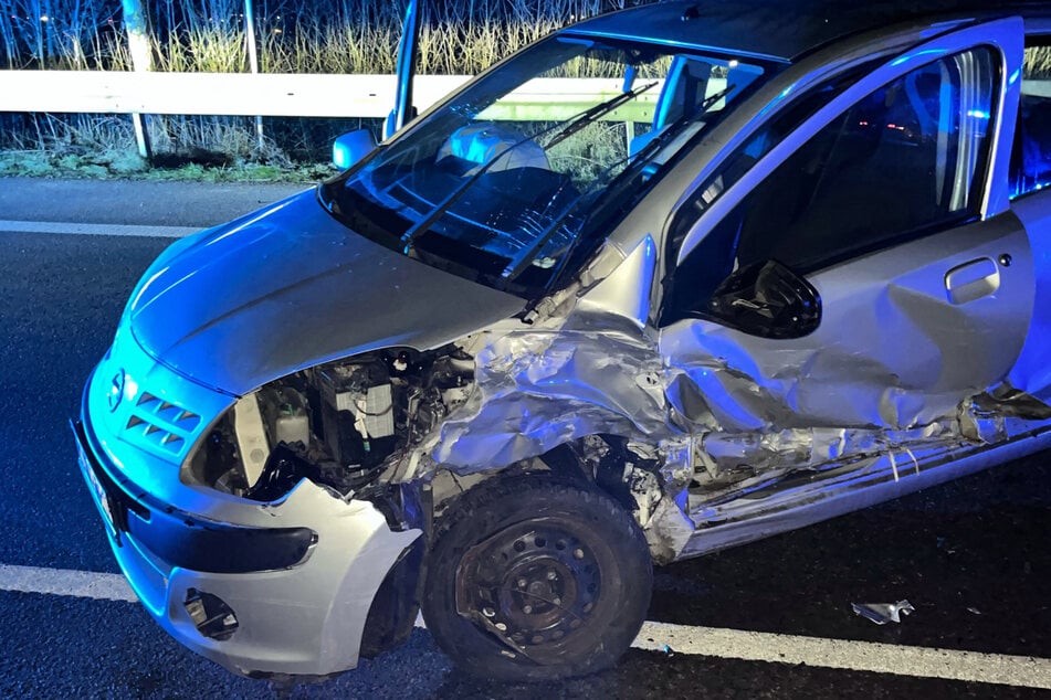 Bei einem Unfall auf der B55 wurde ein Mann schwer verletzt.