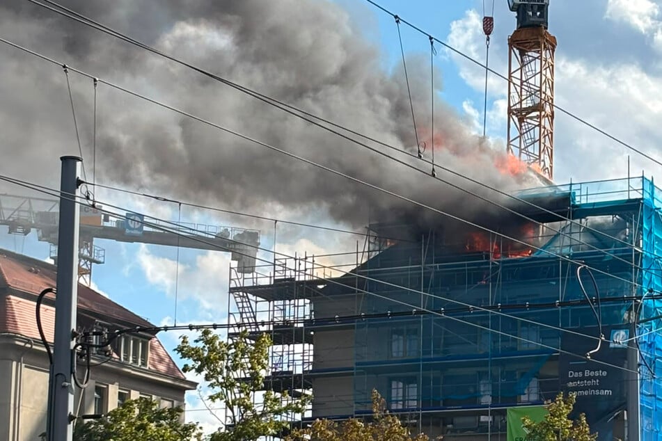 Dresden: Brand auf Baustelle an Löbtauer Straße: Hier sollen eigentlich die Fröbelhöfe in Dresden entstehen