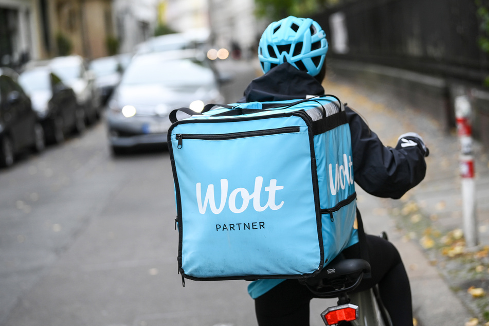On average, the Wolt couriers drive more than once a day to one and the same Dresden customer.  He seems to find delivery services very handy.