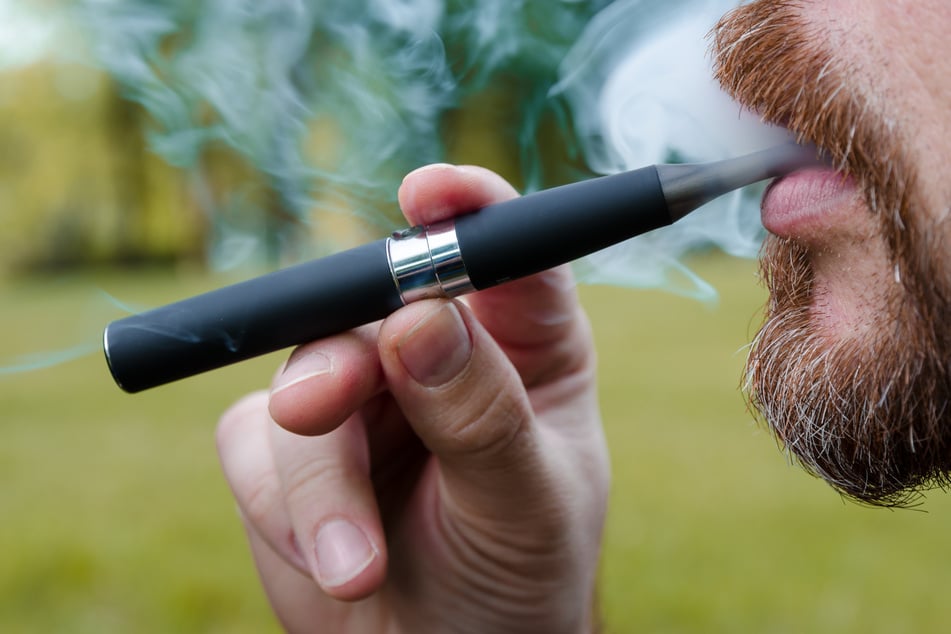 E-Zigarette explodiert im Mund und zerfetzt 39-Jährigem halbes Gesicht