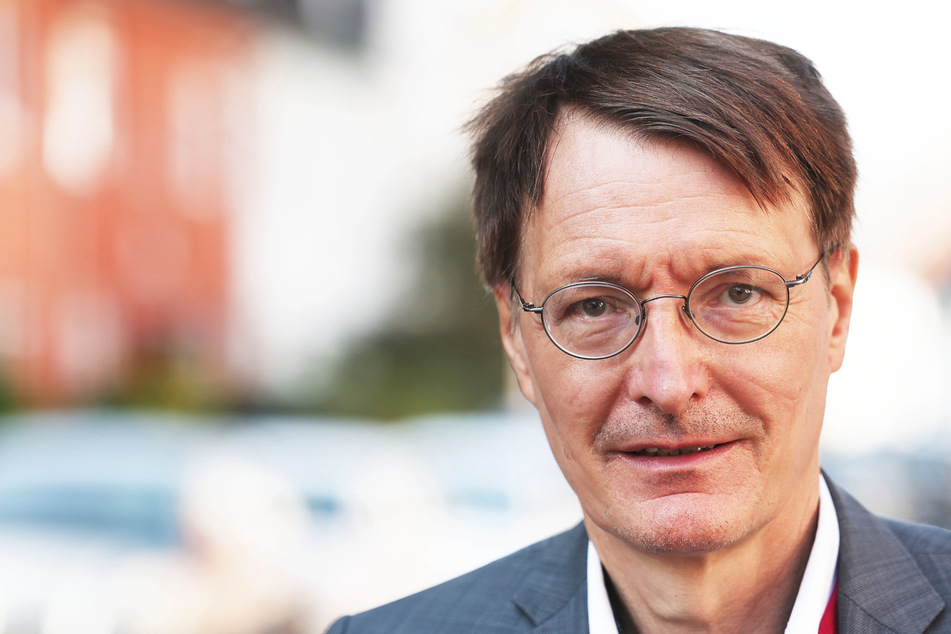 Karl Lauterbach (58, SPD) sieht große Defizite im deutschen Gesundheitssystem.