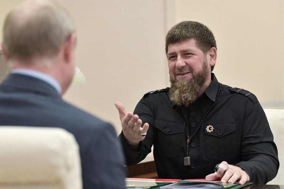 Der russische Präsident Putin (70) und der tschetschenische Machthaber Ramsan Kadyrow (46) arbeiten eng zusammen.