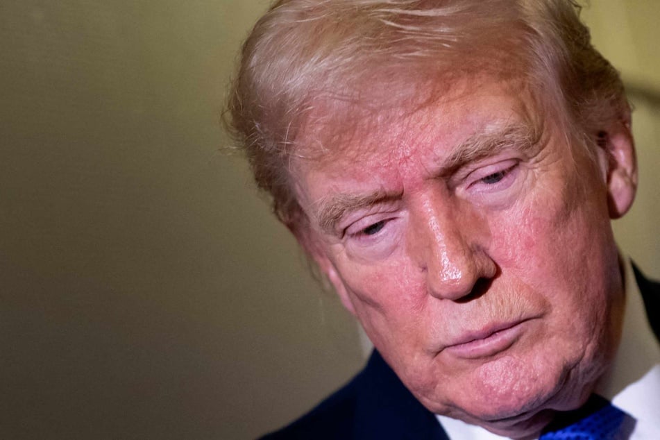 Trump warns UK not to "give away" key military base as US would need it for potential Iran attack