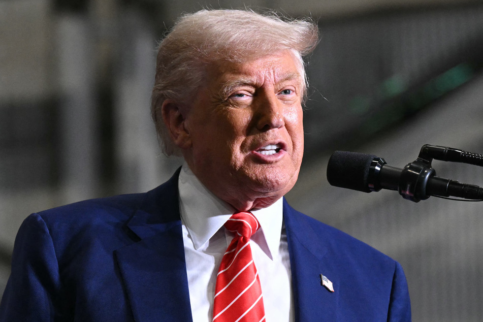 A group of small businesses that won a court ruling blocking most of President Donald Trump's global tariffs urged Monday for the duties to be halted.