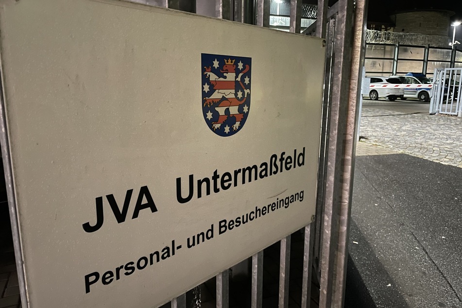 Ausgebrochener Häftling aus Thüringer Gefängnis nach stundenlanger Suche gefasst!
