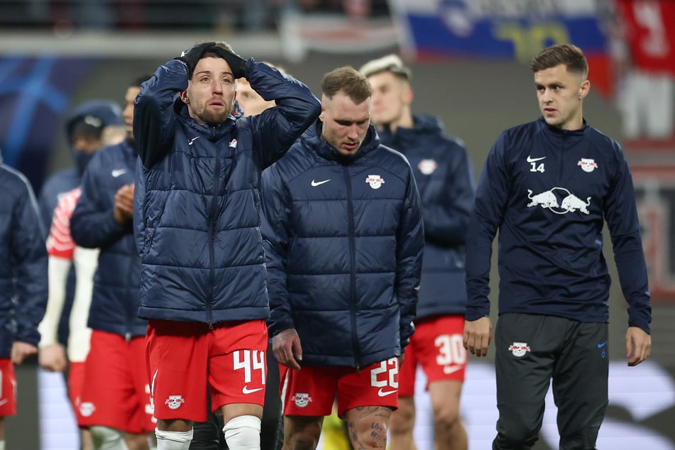 Auch der Vertrag von Kevin Kampl (34, l.) läuft 2026 aus. Die Frage: Verlängern oder abgeben im Sommer? Oder so ins letzte Vertragsjahr gehen?