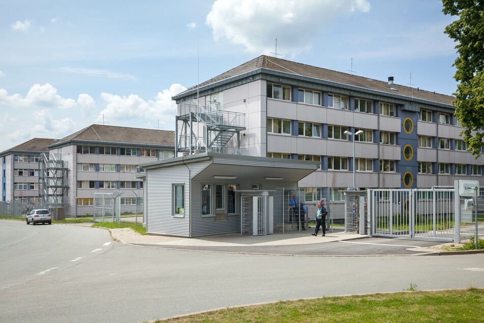 In der Asylbewerberunterkunft in Schneeberg zündete ein Mann (23) Matratzen und ein Bettlaken an. (Symbolbild)