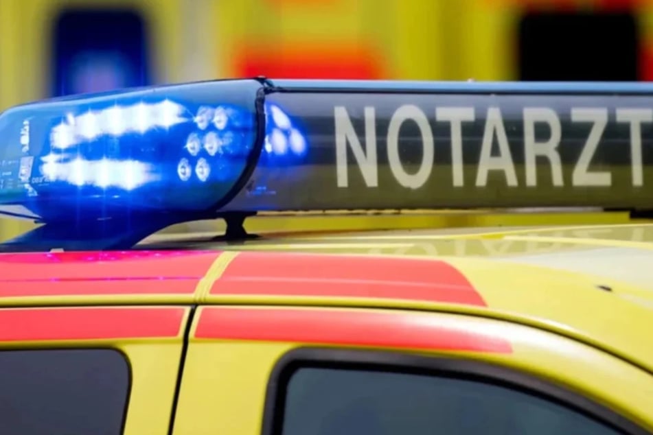Der Biker verstarb noch an der Unfallstelle. (Symbolfoto)