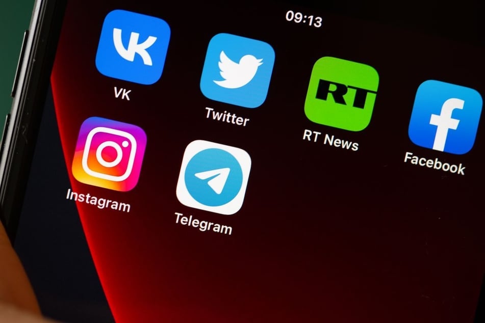 Die Zielgruppe wird vor allem über Messenger-Apps rekrutiert. (Symbolfoto)
