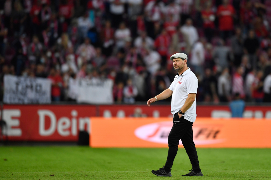 Steffen Baumgart (49) sang nicht nur mit Howard Carpendale (75) den Klassiker "Hello again", sondern zog ein erstes positives Zwischenzeit für die bisherige Zeit beim 1. FC Köln.
