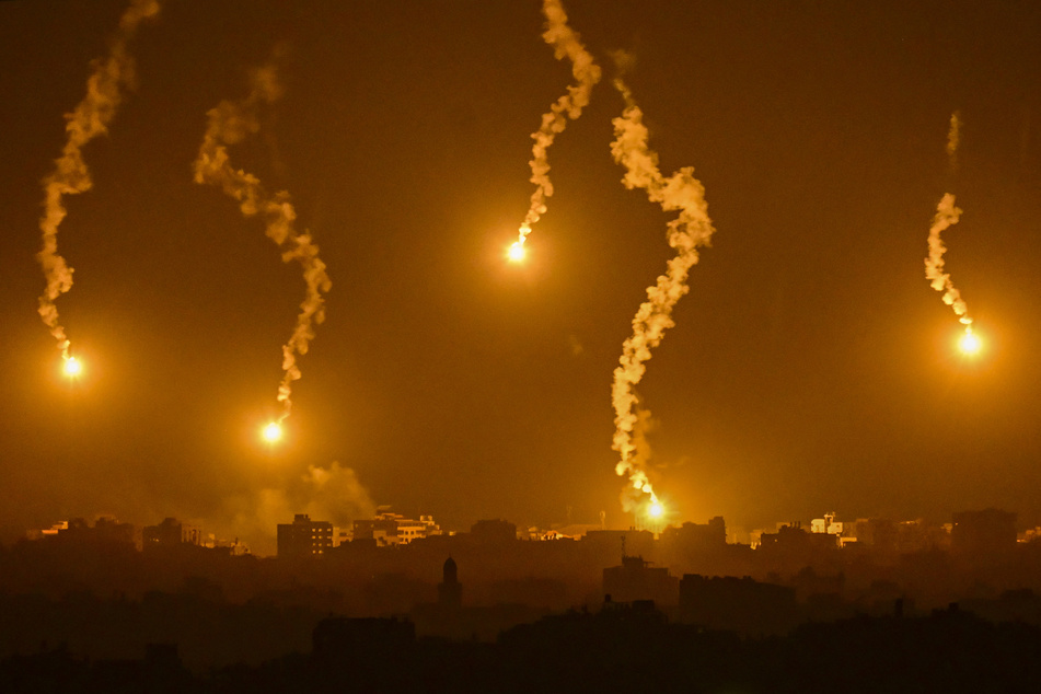 Das israelische Militär nimmt den Gazastreifen weiterhin unter Dauerbeschuss.