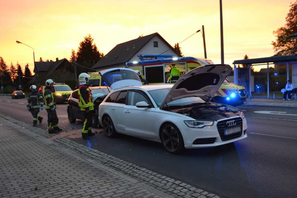 Der Fiesta konnte nicht mehr rechtzeitig bremsen und krachte dem Audi ins Heck.