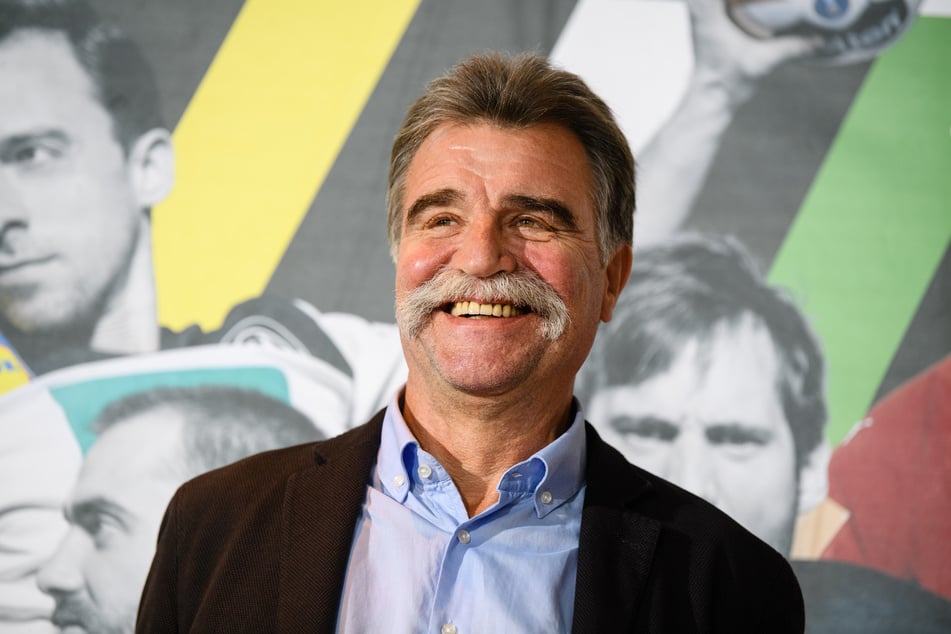 Weiter optimistisch: Heiner Brand (71) glaubt weiterhin an ein deutsches Handball-Halbfinale.