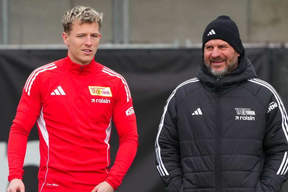 Nach dem Rauswurf von Trainer Steffen Baumgart (54, r.) könnten sich im Sommer auch die Wege von den Eisernen und Tim Skarke trennen.