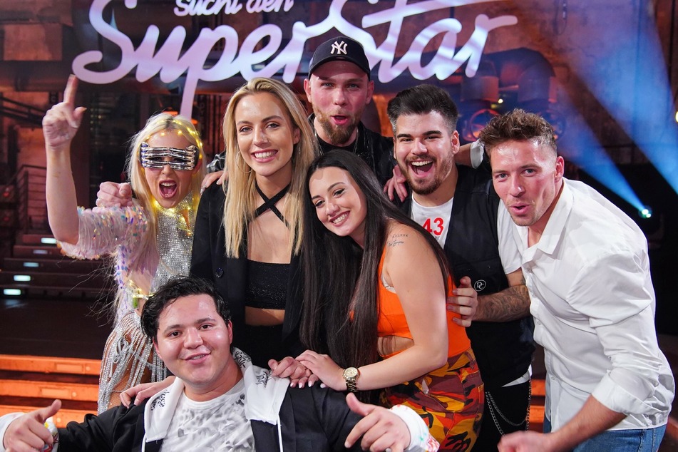 Die Top 7 (v.l.): Lydia Kelovitz, Marcio Pereira Conrado, Paulina Wagner, Joshua Tappe, Chiara D'Amico, Ricardo Rodrigues und Ramon Kaselowsky.