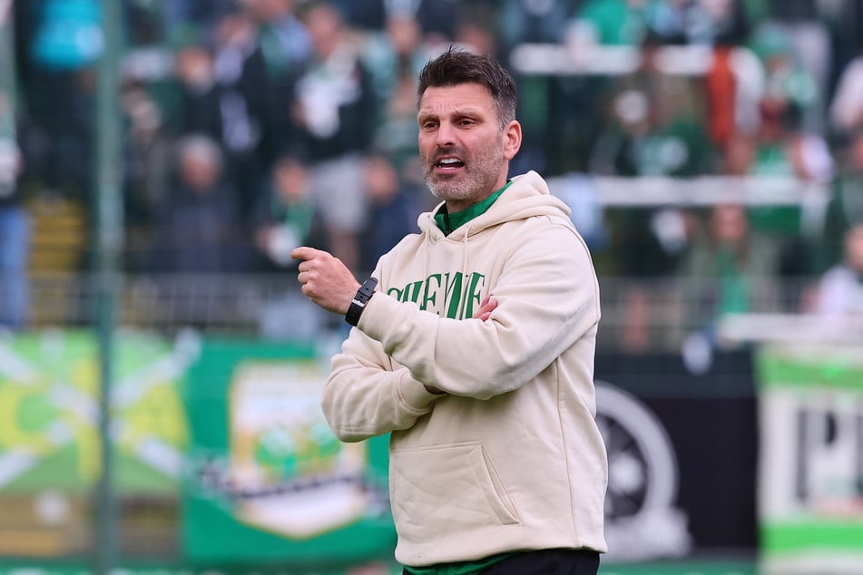 Hofft dennoch auf reichlich Unterstützung: Trainer Adrian Alipour (46).