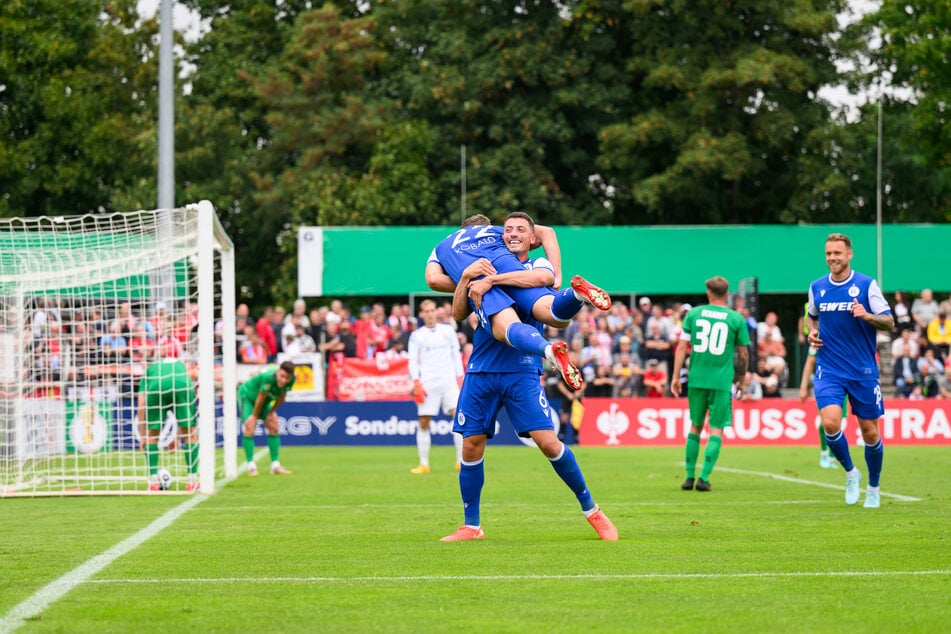 Zum fünften Mal darf der KSC über einen Torerfolg jubeln.