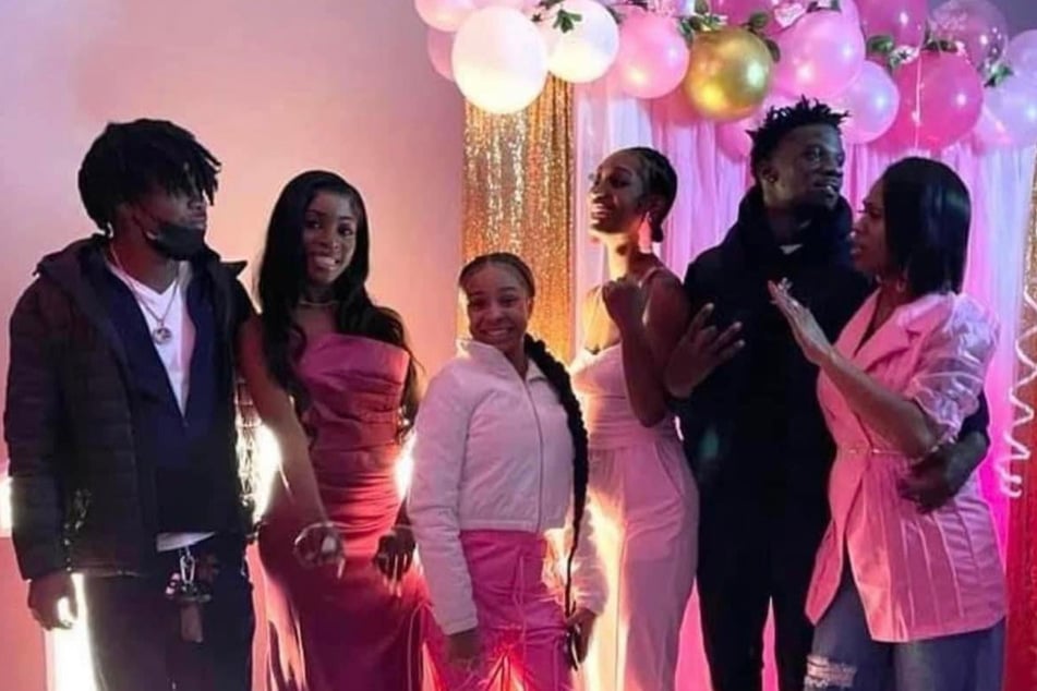 Tanetta Crawford (Mädchenname Hampton) hat sechs Kinder, das jüngste kam erst vor sieben Monaten auf die Welt.
