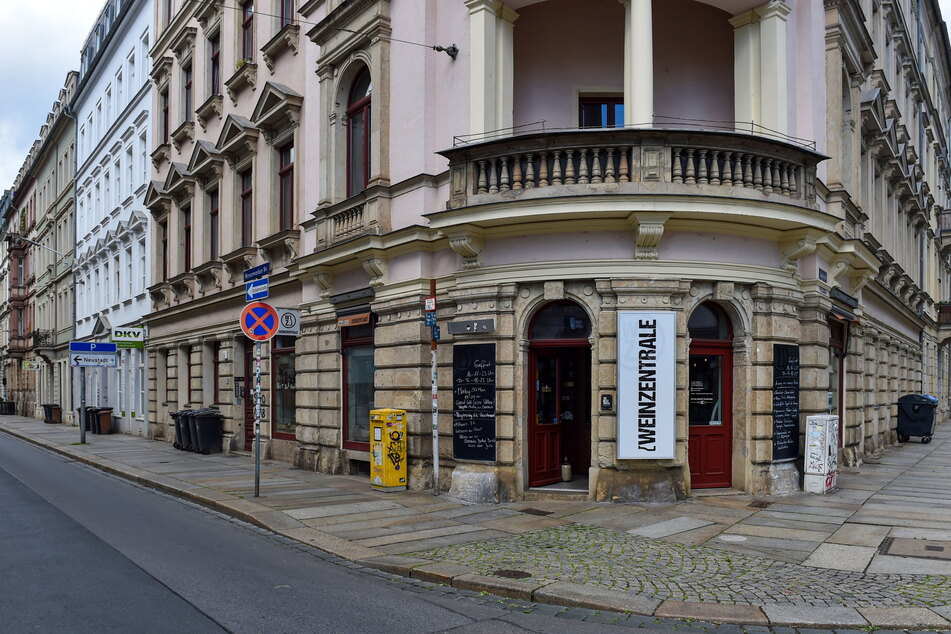 Die "Weinzentrale" an der Hoyerswerdaer Straße in Dresden schließt ihre Pforten.