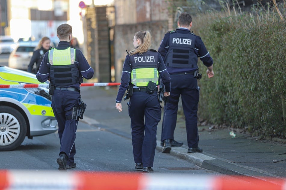 In Wuppertal wurde ein Mann auf offener Straße niedergeschossen.