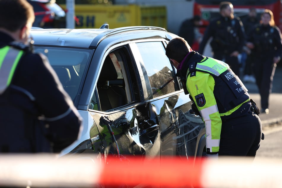 In Solingen wurde am vergangenen Samstag ein Mann (49) überfahren. Jetzt sind neue Details ans Licht gekommen.