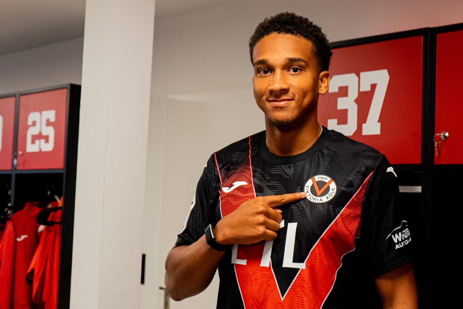Transfermarkt im Ticker: Drittligist verstärkt sich mit Nürnberg-Talent Maboulou im Angriff
