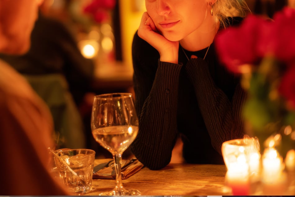 Das erste Date einer Frau (30) endete im Desaster. (Symbolbild)