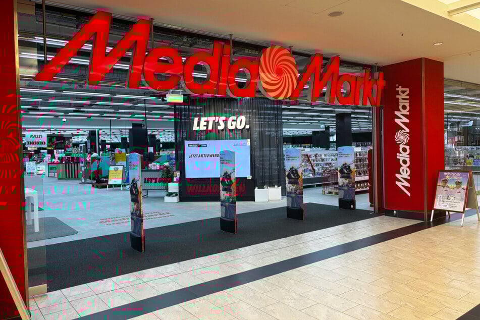 MediaMarkt Dresden - ElbePark - Peschelstraße 39.