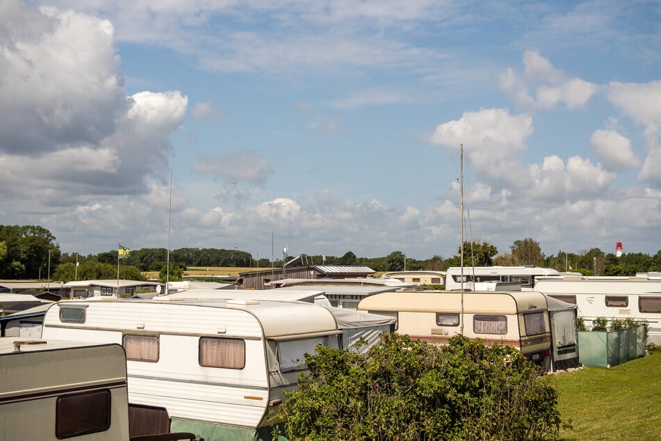 Auf einem Campingplatz auf Rügen kam es zu einem Nachbarschaftsstreit mit einem Fleischklopfer. (Symbolfoto)