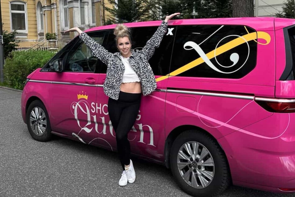 Ex-Bachelor-Kandidatin Janika Schwarz (36) wird in der Woche des 18. Mai bei "Shopping Queen" aus Hamburg zu sehen sein.