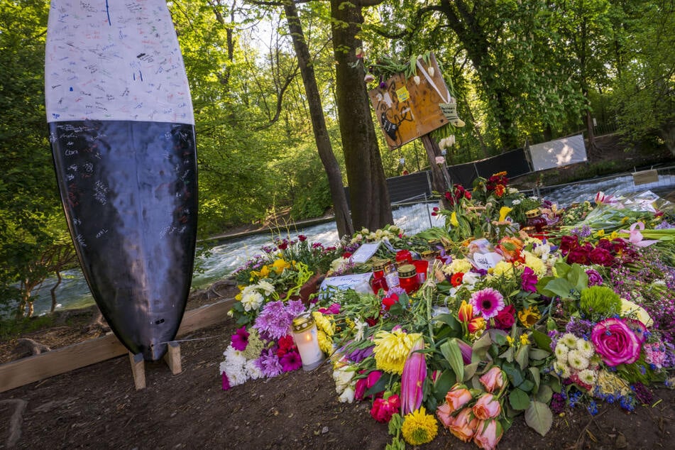 München: Ein Jahr nach tödlichem Surfunfall: Viele Fragen weiter offen