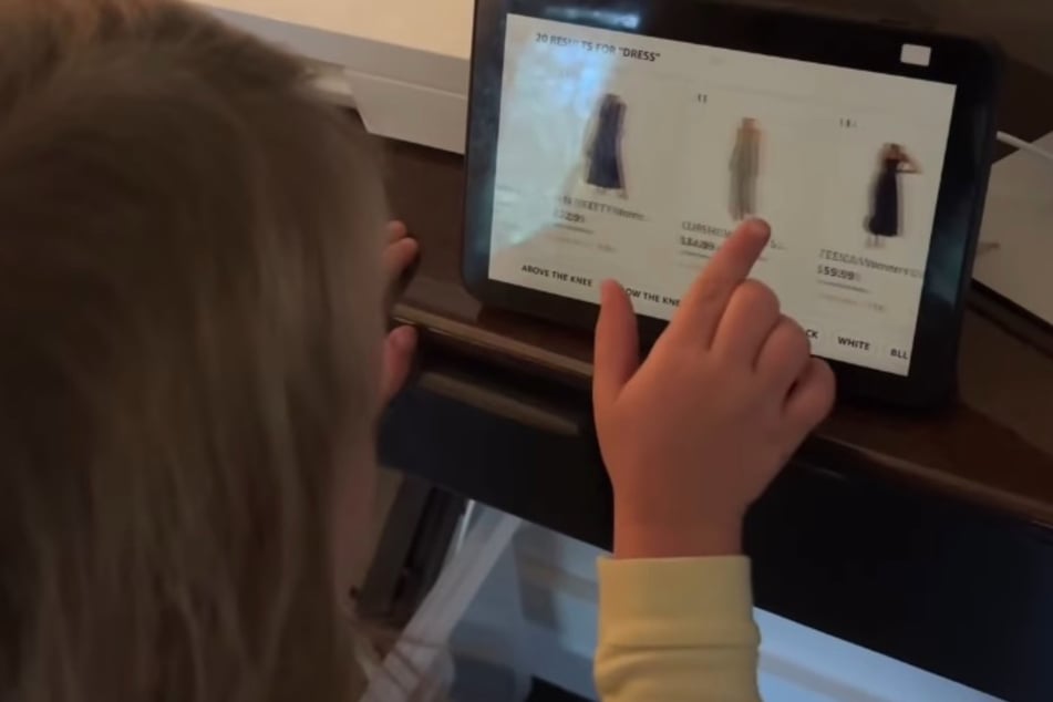 Dumm gelaufen: Zum Beweis zeigt Kaylyns (33) Tochter ihre Bestellungen bei Amazon.