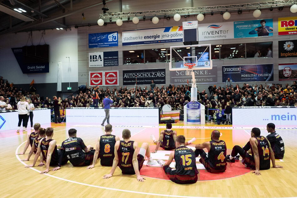 Fast sechs Jahre her: Am 10. Januar 2020 gastierten die Niners letztmals in Jena - damals noch als Zweitligist. Nach der Saison stieg Chemnitz auf. Jena folgte im Frühjahr dieses Jahres.