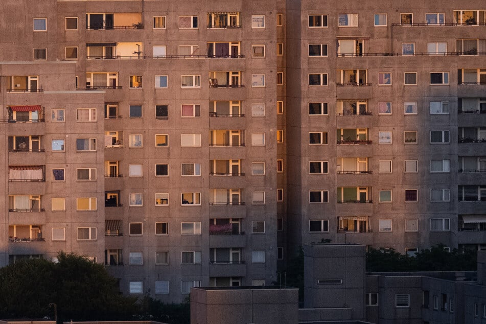 Die Wohnungssuche in Köln wird immer teurer: Laut einer aktuellen Auswertung steigen die Mieten in der Domstadt derzeit stärker als in jeder anderen deutschen Großstadt. (Symbolbild)